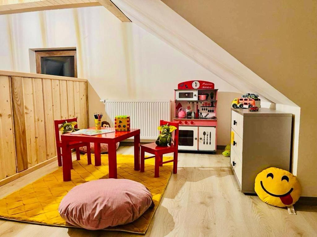 Gorska Cisza - Duzy, Komfortowy, Wyjatkowy Apartament Stronie Śląskie 外观 照片